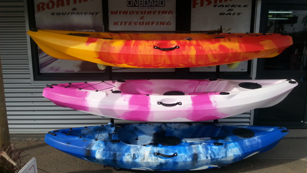 KAYAKS